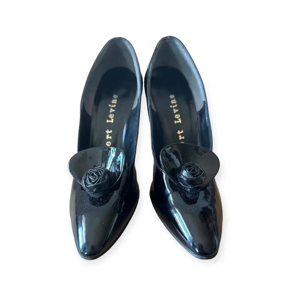 Vintage Herbert Levine Black Patent Pumps Rosette Detail 1950s -1960s Size 6 AAA